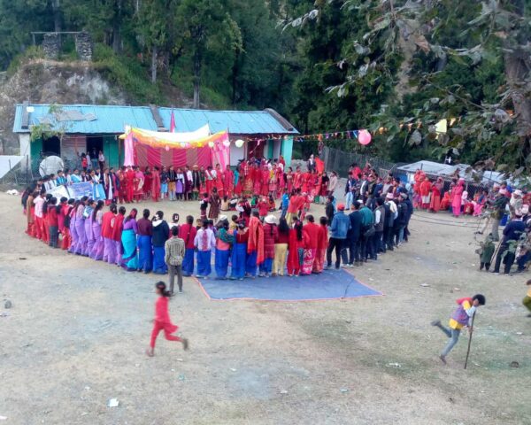 deuda bajhang